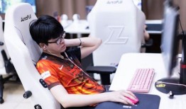 涵艺爆料四选一视频,四选一视频揭秘，真相究竟如何？