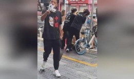 男子路边吃瓜视频下载免费,男子路边吃瓜视频走红，免费下载引网友热议