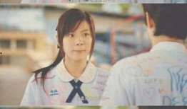 初恋这件小事在线观看,甜蜜校园爱情的温馨回顾
