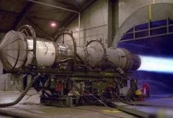 央视爆料新发动机视频播放,全新发动机技术突破，性能再升级！